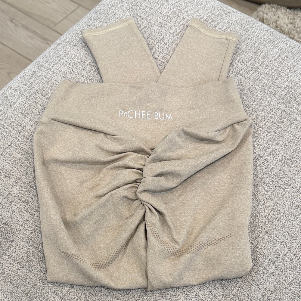 So Pchee Nude Scrunch Butt Leggings